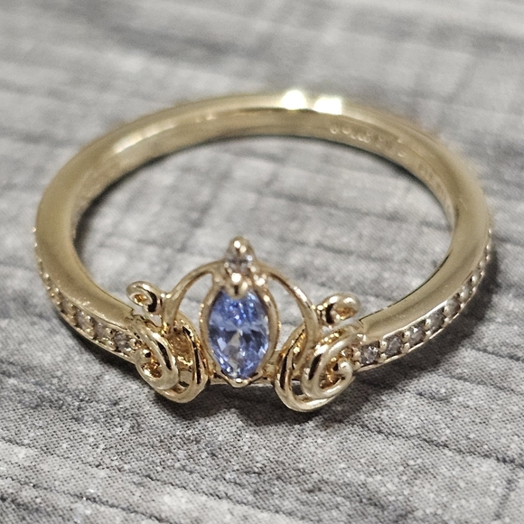 Authentic Pandora Disney Cinderella's Carriage Ring - Picture 5 of 5